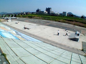 飯塚市スケートボード広場