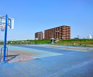 百間川緑地公園　ローラースケート場
